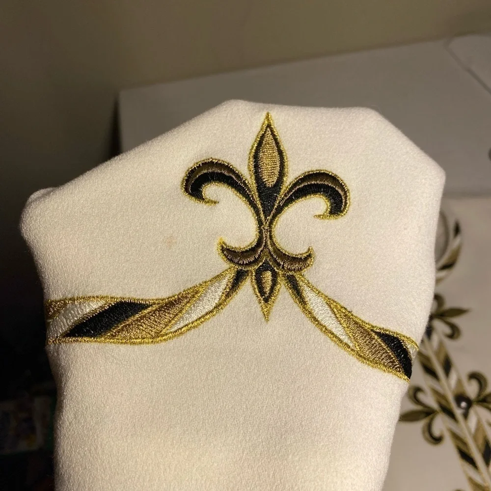 Bob Mackie Wearable Art Embroidered Cream Colored Jacket M - Picture 4 of 7
